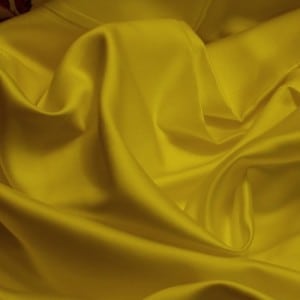 LAMOUR-YELLOW-300x300